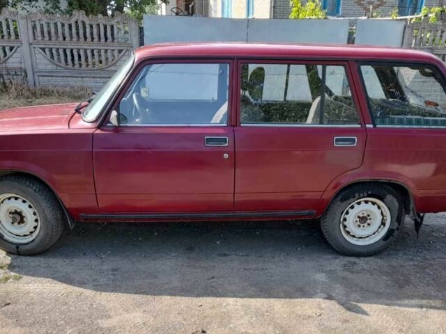 Красный ВАЗ 2104, объемом двигателя 1 л и пробегом 100 тыс. км за 1600 $, фото 1 на Automoto.ua