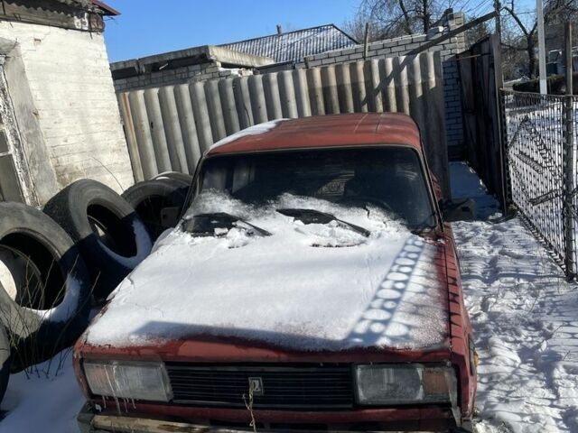Красный ВАЗ 2104, объемом двигателя 1.5 л и пробегом 333 тыс. км за 360 $, фото 1 на Automoto.ua