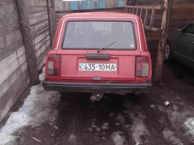 Красный ВАЗ 2104, объемом двигателя 1.6 л и пробегом 200 тыс. км за 1028 $, фото 1 на Automoto.ua