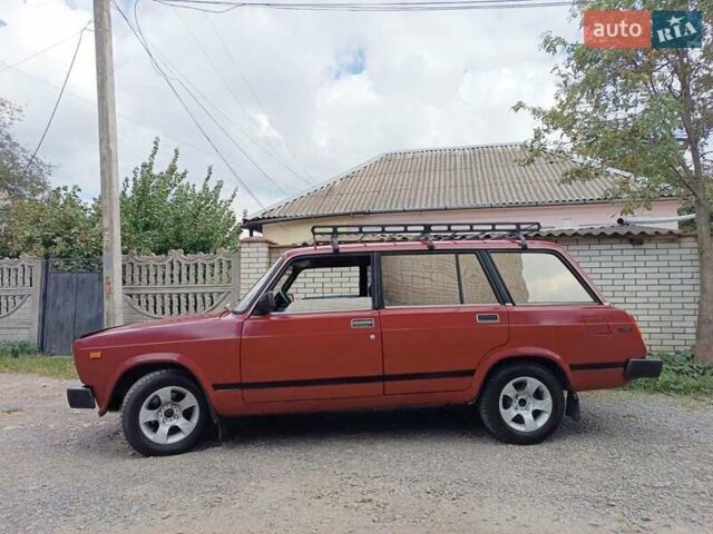 Красный ВАЗ 2104, объемом двигателя 1.5 л и пробегом 97 тыс. км за 2000 $, фото 1 на Automoto.ua