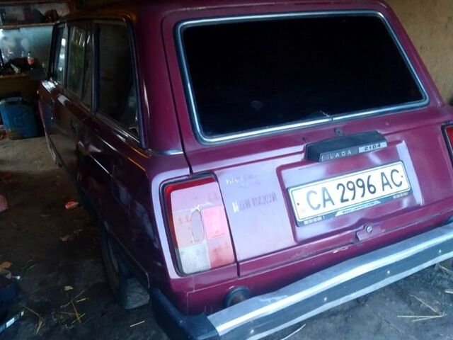 Красный ВАЗ 2104, объемом двигателя 1.5 л и пробегом 158 тыс. км за 550 $, фото 1 на Automoto.ua