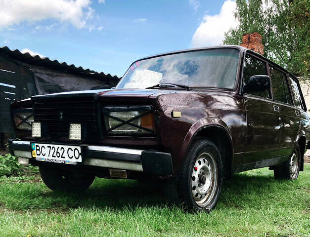 Червоний ВАЗ 2104, об'ємом двигуна 1.5 л та пробігом 77 тис. км за 1300 $, фото 1 на Automoto.ua