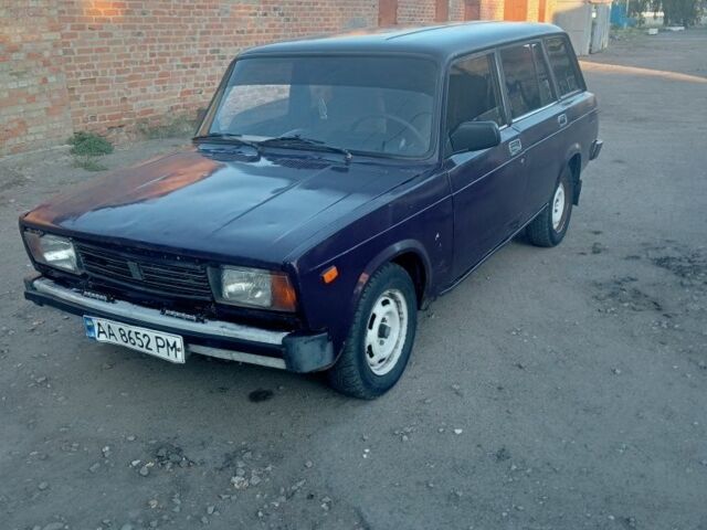 Красный ВАЗ 2104, объемом двигателя 1.5 л и пробегом 100 тыс. км за 700 $, фото 1 на Automoto.ua