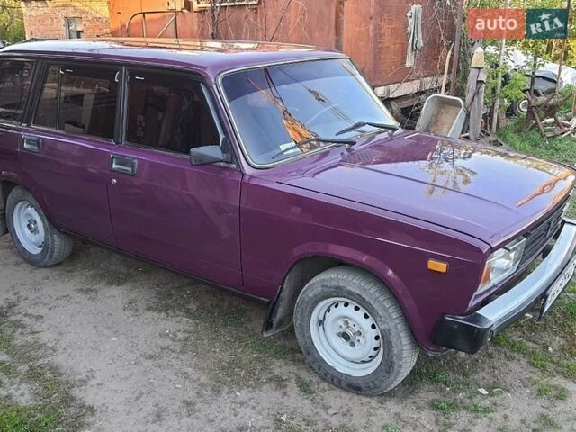 Красный ВАЗ 2104, объемом двигателя 1.45 л и пробегом 90 тыс. км за 1650 $, фото 1 на Automoto.ua