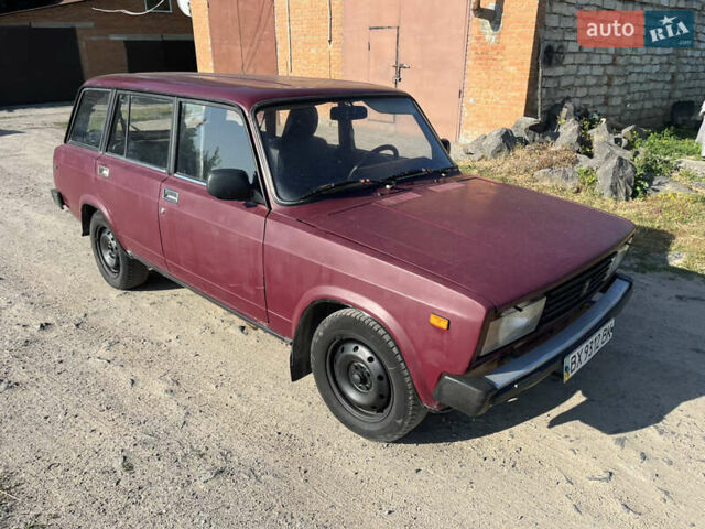 Красный ВАЗ 2104, объемом двигателя 1.5 л и пробегом 200 тыс. км за 470 $, фото 1 на Automoto.ua