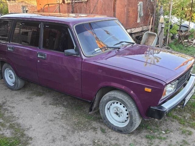 Красный ВАЗ 2104, объемом двигателя 1.5 л и пробегом 90 тыс. км за 1599 $, фото 1 на Automoto.ua