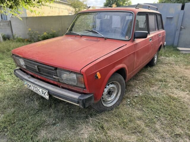Красный ВАЗ 2104, объемом двигателя 0 л и пробегом 100 тыс. км за 455 $, фото 1 на Automoto.ua