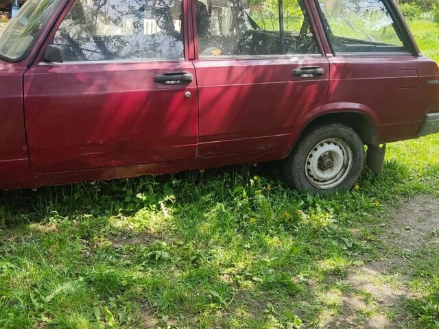 Красный ВАЗ 2104, объемом двигателя 0 л и пробегом 70 тыс. км за 800 $, фото 1 на Automoto.ua