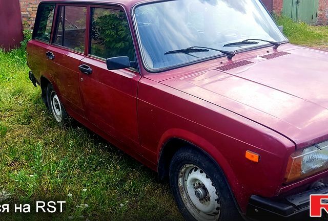Красный ВАЗ 2104, объемом двигателя 1.5 л и пробегом 115 тыс. км за 800 $, фото 1 на Automoto.ua