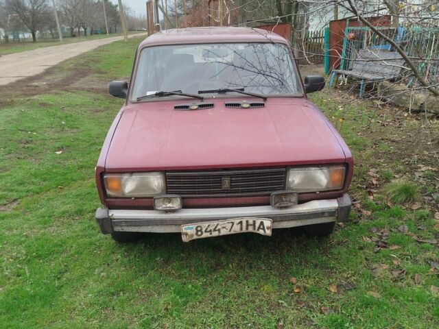 Красный ВАЗ 2104, объемом двигателя 0 л и пробегом 5 тыс. км за 639 $, фото 1 на Automoto.ua