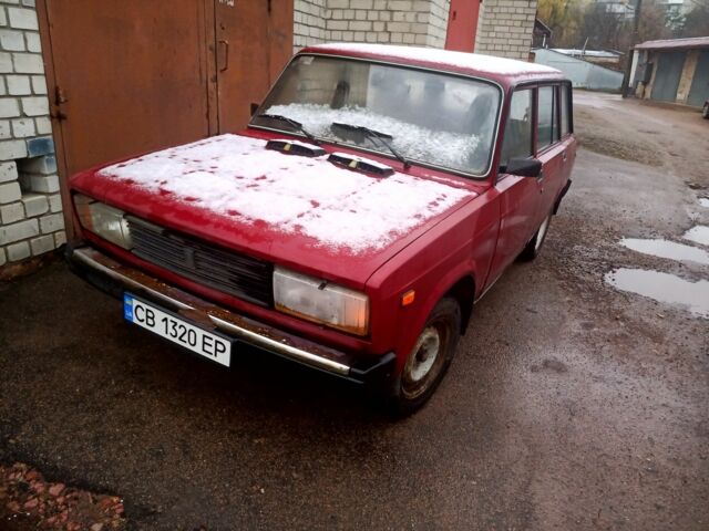 Красный ВАЗ 2104, объемом двигателя 1.5 л и пробегом 76 тыс. км за 700 $, фото 1 на Automoto.ua