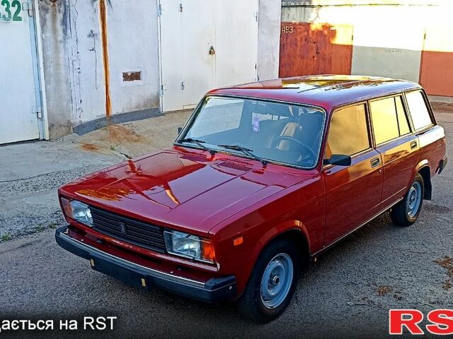 Красный ВАЗ 2104, объемом двигателя 1.5 л и пробегом 46 тыс. км за 3600 $, фото 1 на Automoto.ua