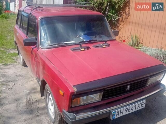 Красный ВАЗ 2104, объемом двигателя 1.5 л и пробегом 150 тыс. км за 950 $, фото 1 на Automoto.ua