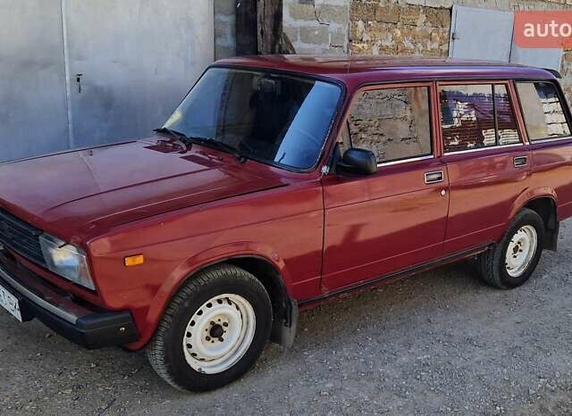Красный ВАЗ 2104, объемом двигателя 1.57 л и пробегом 199 тыс. км за 1200 $, фото 1 на Automoto.ua
