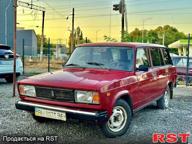 Красный ВАЗ 2104, объемом двигателя 1.5 л и пробегом 107 тыс. км за 999 $, фото 1 на Automoto.ua