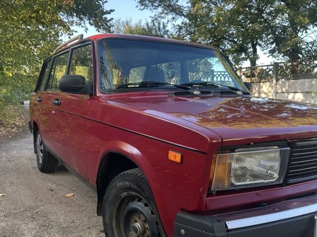 Красный ВАЗ 2104, объемом двигателя 1.5 л и пробегом 142 тыс. км за 2000 $, фото 1 на Automoto.ua