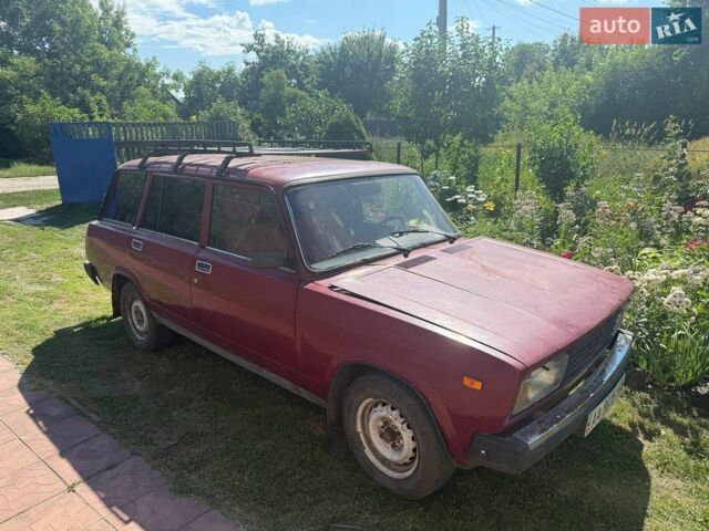Красный ВАЗ 2104, объемом двигателя 0 л и пробегом 200 тыс. км за 1200 $, фото 1 на Automoto.ua