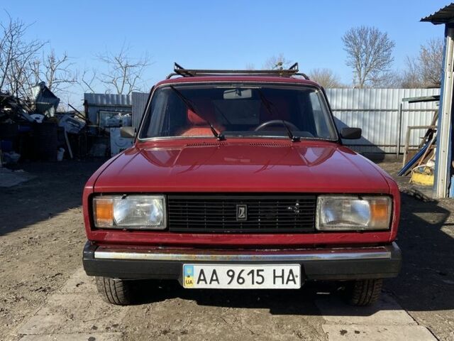 Красный ВАЗ 2104, объемом двигателя 0 л и пробегом 200 тыс. км за 1500 $, фото 1 на Automoto.ua