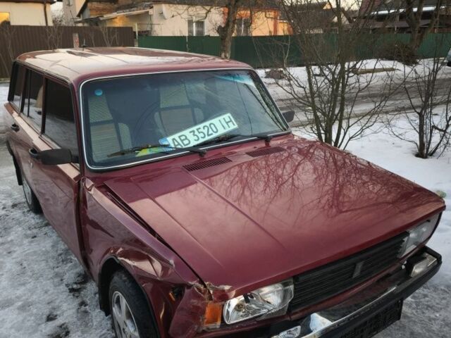 Красный ВАЗ 2104, объемом двигателя 1.5 л и пробегом 200 тыс. км за 500 $, фото 1 на Automoto.ua