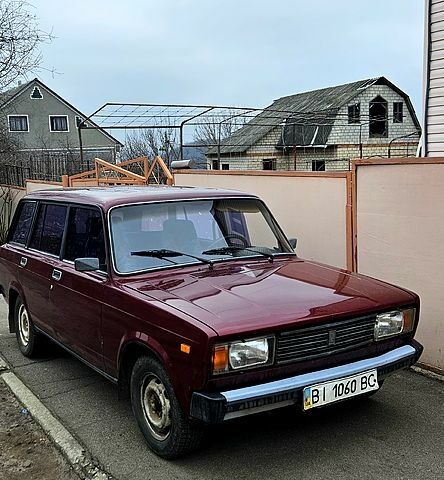 Червоний ВАЗ 2104, об'ємом двигуна 1.5 л та пробігом 164 тис. км за 1100 $, фото 1 на Automoto.ua