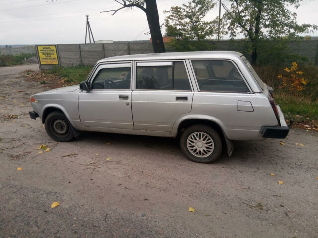 Сірий ВАЗ 2104, об'ємом двигуна 1.5 л та пробігом 290 тис. км за 1000 $, фото 1 на Automoto.ua