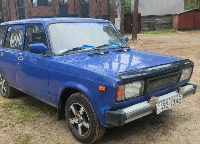 Синий ВАЗ 2104, объемом двигателя 1 л и пробегом 200 тыс. км за 656 $, фото 1 на Automoto.ua