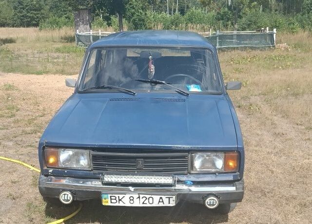 Синий ВАЗ 2104, объемом двигателя 1.5 л и пробегом 60 тыс. км за 701 $, фото 1 на Automoto.ua