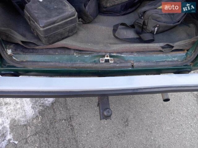 Зеленый ВАЗ 2104, объемом двигателя 0 л и пробегом 186 тыс. км за 1400 $, фото 1 на Automoto.ua