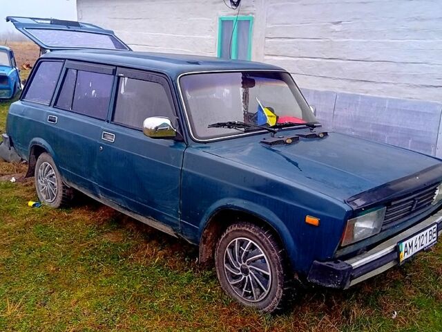 Зеленый ВАЗ 2104, объемом двигателя 1.6 л и пробегом 280 тыс. км за 850 $, фото 1 на Automoto.ua