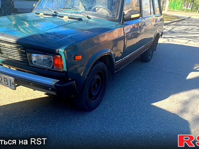 Зеленый ВАЗ 2104, объемом двигателя 1.6 л и пробегом 111 тыс. км за 700 $, фото 1 на Automoto.ua