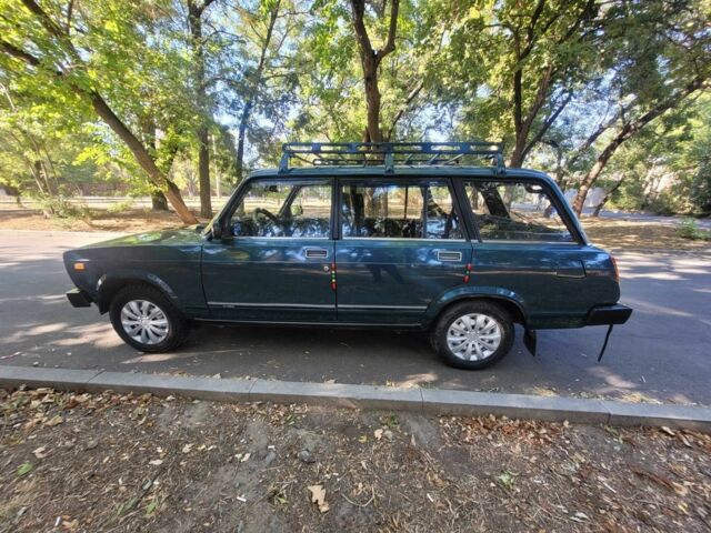 Зеленый ВАЗ 2104, объемом двигателя 1.5 л и пробегом 57 тыс. км за 2400 $, фото 1 на Automoto.ua