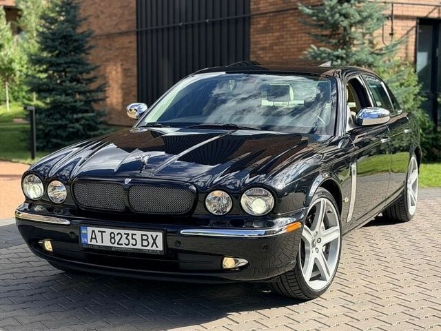 Зелений ВАЗ 2104, об'ємом двигуна 1.5 л та пробігом 88 тис. км за 1250 $, фото 1 на Automoto.ua
