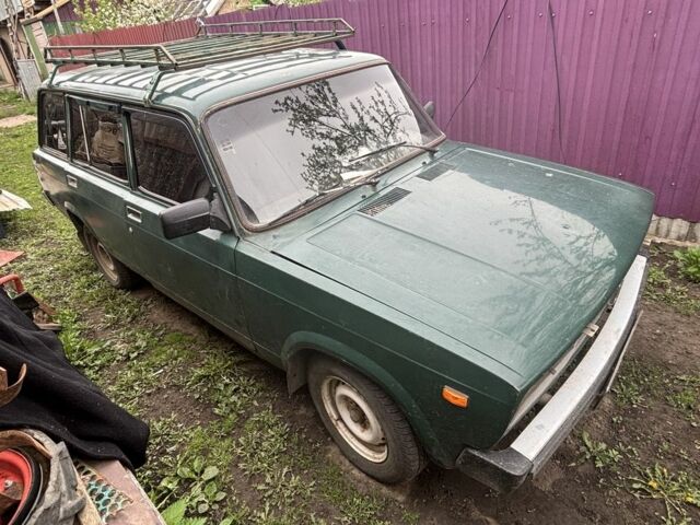 Зеленый ВАЗ 2104, объемом двигателя 1.5 л и пробегом 499 тыс. км за 411 $, фото 1 на Automoto.ua
