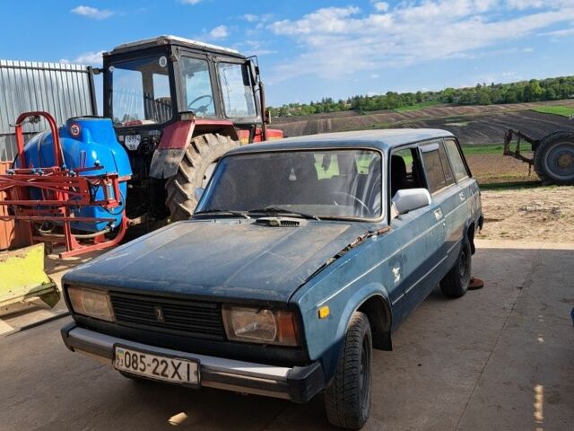 Зеленый ВАЗ 2104, объемом двигателя 1 л и пробегом 300 тыс. км за 550 $, фото 1 на Automoto.ua