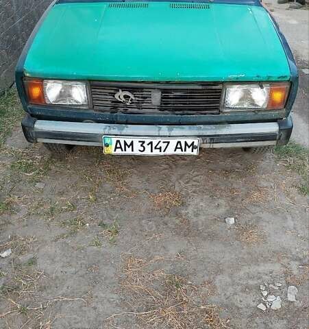 Зеленый ВАЗ 2104, объемом двигателя 1.5 л и пробегом 190 тыс. км за 500 $, фото 1 на Automoto.ua