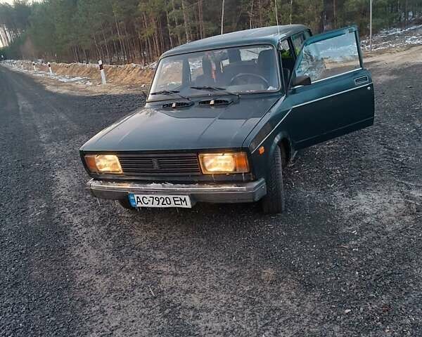 Зеленый ВАЗ 2104, объемом двигателя 1.45 л и пробегом 95 тыс. км за 900 $, фото 1 на Automoto.ua