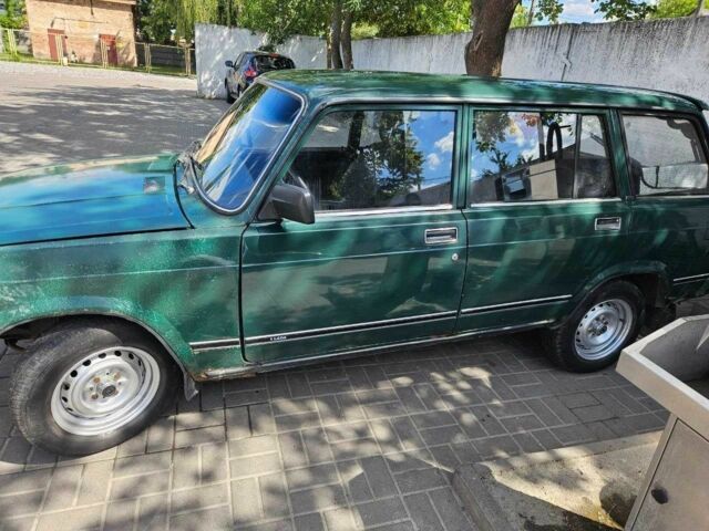 Зеленый ВАЗ 2104, объемом двигателя 1.5 л и пробегом 165 тыс. км за 1000 $, фото 1 на Automoto.ua