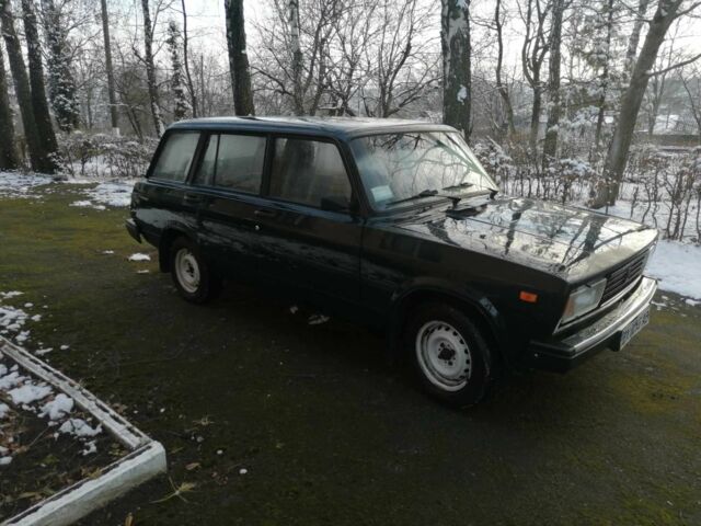 Зеленый ВАЗ 2104, объемом двигателя 1.5 л и пробегом 60 тыс. км за 1400 $, фото 1 на Automoto.ua