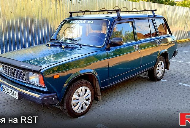 Зеленый ВАЗ 2104, объемом двигателя 1.5 л и пробегом 42 тыс. км за 1500 $, фото 1 на Automoto.ua