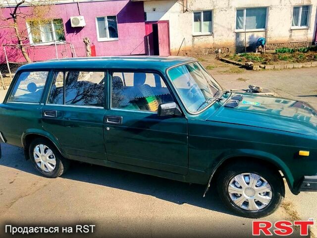 Зеленый ВАЗ 2104, объемом двигателя 1.6 л и пробегом 140 тыс. км за 1100 $, фото 1 на Automoto.ua