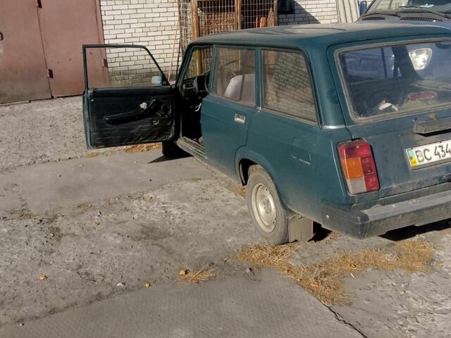 ВАЗ 2104 2008 в Львове на Automoto.ua Зеленый ВАЗ 2104, объемом двигателя 2 л и пробегом 275 тыс. км за 974 $, фото 1 на Automoto.ua