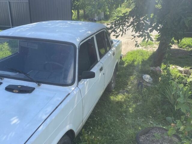 Белый ВАЗ 2105, объемом двигателя 1 л и пробегом 79 тыс. км за 302 $, фото 1 на Automoto.ua