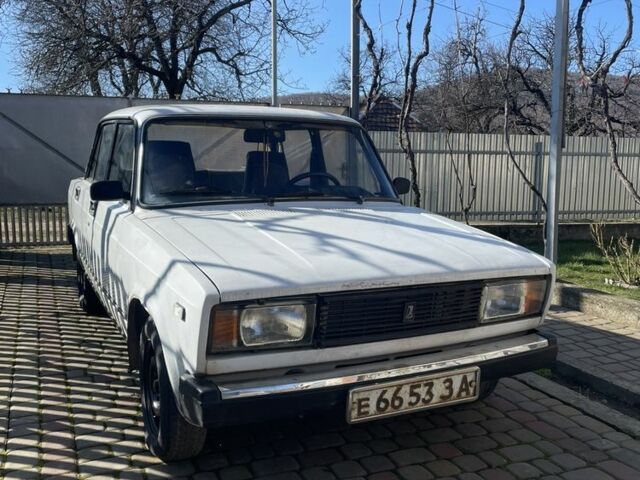 Белый ВАЗ 2105, объемом двигателя 0 л и пробегом 50 тыс. км за 415 $, фото 1 на Automoto.ua