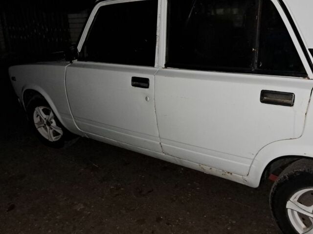 Белый ВАЗ 2105, объемом двигателя 1.3 л и пробегом 3 тыс. км за 486 $, фото 1 на Automoto.ua