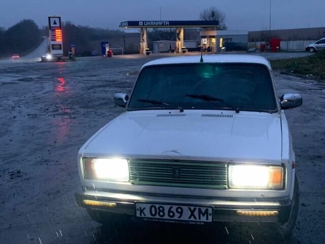 Білий ВАЗ 2105, об'ємом двигуна 0 л та пробігом 80 тис. км за 209 $, фото 1 на Automoto.ua