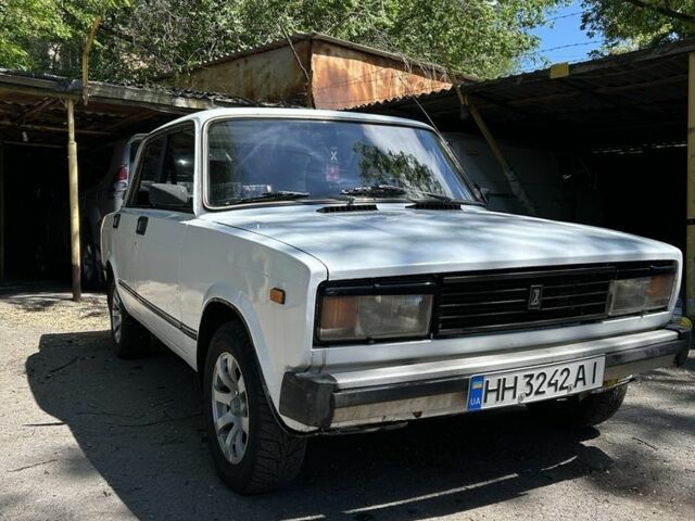 Білий ВАЗ 2105, об'ємом двигуна 1.3 л та пробігом 100 тис. км за 1199 $, фото 1 на Automoto.ua