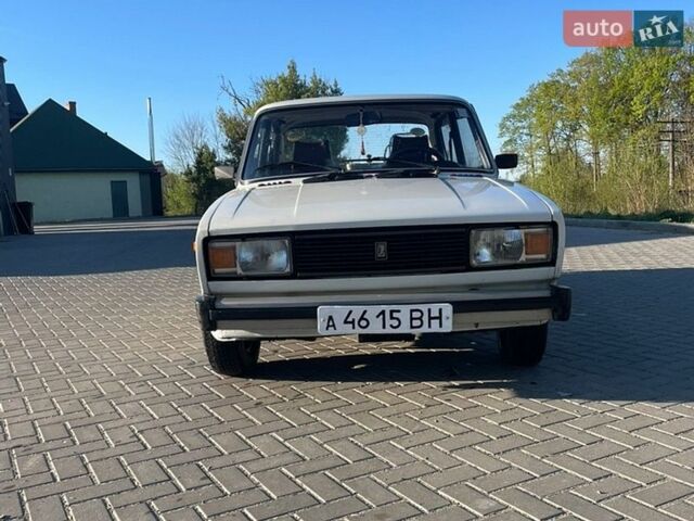 Белый ВАЗ 2105, объемом двигателя 0 л и пробегом 71 тыс. км за 2700 $, фото 1 на Automoto.ua