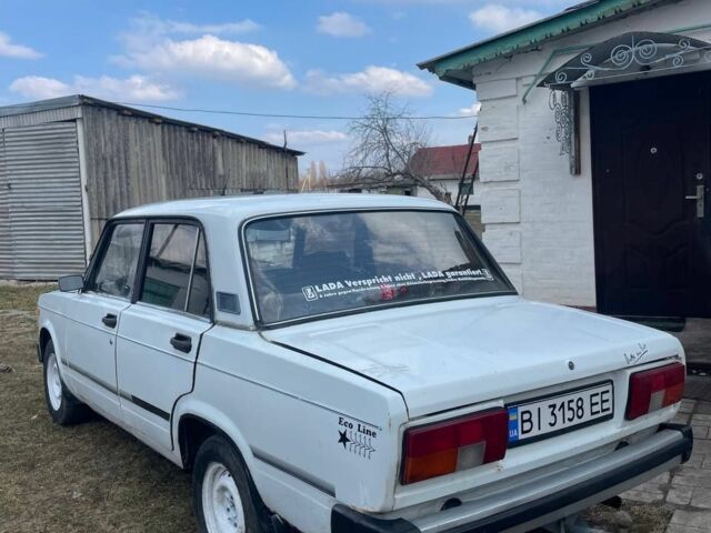 Белый ВАЗ 2105, объемом двигателя 1.3 л и пробегом 250 тыс. км за 587 $, фото 1 на Automoto.ua