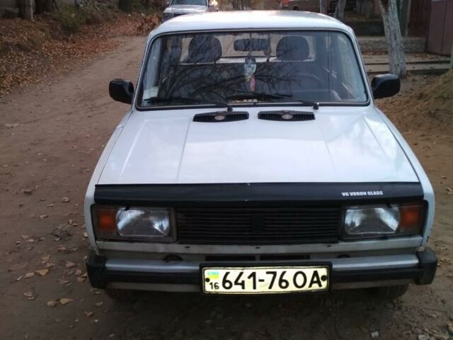 Білий ВАЗ 2105, об'ємом двигуна 1.3 л та пробігом 120 тис. км за 1100 $, фото 1 на Automoto.ua