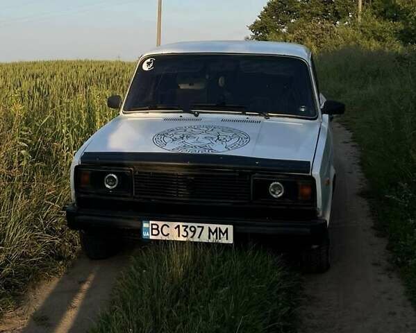 Білий ВАЗ 2105, об'ємом двигуна 1.2 л та пробігом 110 тис. км за 650 $, фото 1 на Automoto.ua